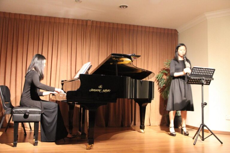 Clarinet and piano performance at Dualist in Recital 2015, Cephas Music School